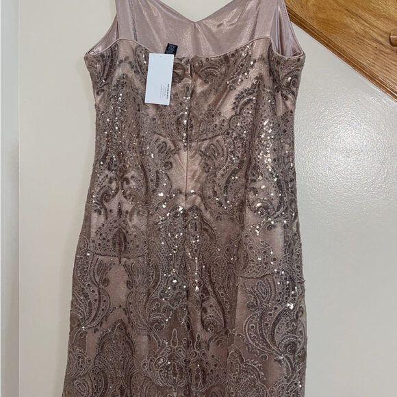 Women’s Formal Dress Size 8, 18 Gold Lace Allover Sequins R&M Richards Short NEW - Picture 7 of 8